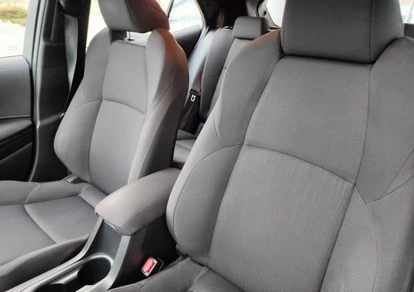 Toyota Corolla cena 78500 przebieg: 27494, rok produkcji 2019 z Bychawa małe 211